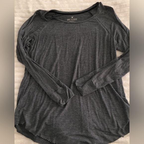 American Eagle Outfitters Tops - AEO Soft & Sexy Long Sleeve